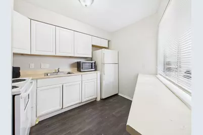 1840 Burton Drive #141, Austin, TX 78741 - Photo 7