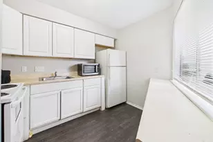 1840 Burton Dr, Austin, TX 78741 - Photo 7