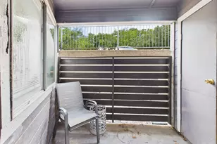 1840 Burton Dr, Austin, TX 78741 - Photo 3