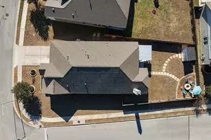 605 Palmilla St, Leander, TX 78641 - Photo 33