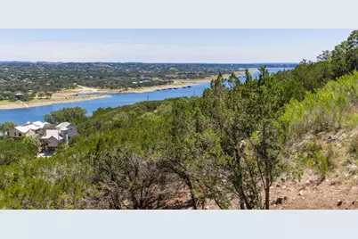 506 Ronay Drive N, Briarcliff, TX 78669 - Photo 9