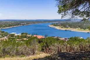 506 Ronay Dr N, Briarcliff, TX 78669 - Photo 1