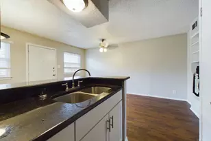 2401 Manor Rd, Austin, TX 78722 - Photo 5