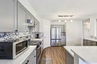 1014 Rocky Creek Drive, Pflugerville, TX 78660 - Photo 13