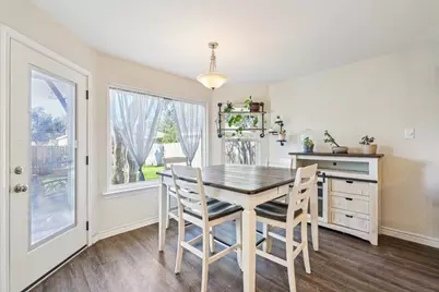 1014 Rocky Creek Drive, Pflugerville, TX 78660 - Photo 11