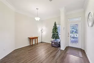 1014 Rocky Creek Dr, Pflugerville, TX 78660 - Photo 5