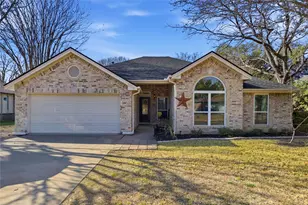 1014 Rocky Creek Dr, Pflugerville, TX 78660 - Photo 1