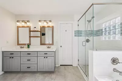 1014 Rocky Creek Drive, Pflugerville, TX 78660 - Photo 21