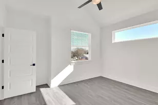 1106 Begonia Terrace, Austin, TX 78741 - Photo 25