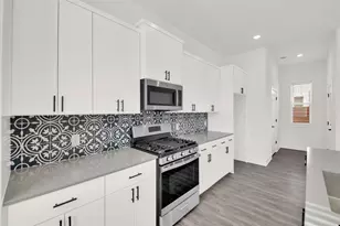 1106 Begonia Terrace, Austin, TX 78741 - Photo 13