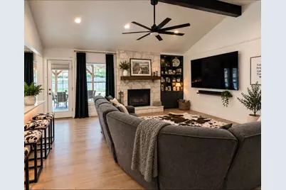 9501 Bldg One Meadowheath Drive, Austin, TX 78729 - Photo 3