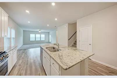 110 Babblebrook Way, Hutto, TX 78634 - Photo 9