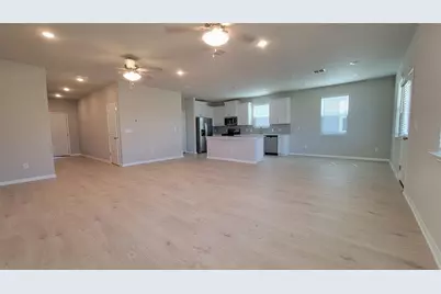 184 Jackman Drive, Buda, TX 78610 - Photo 3