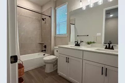 549 Raleigh Drive, Georgetown, TX 78633 - Photo 7