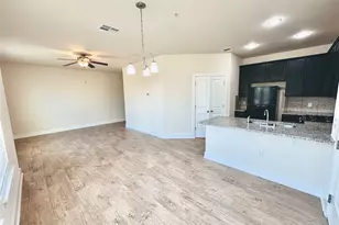 2216 Creekside Ln, Georgetown, TX 78626 - Photo 11