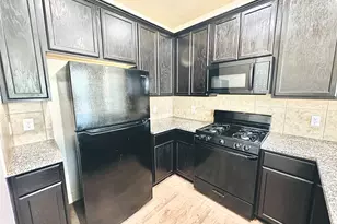 2216 Creekside Ln, Georgetown, TX 78626 - Photo 5