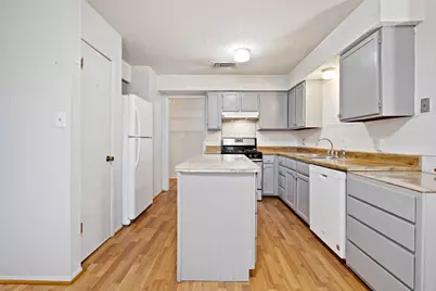 2303 Carolyn Drive, Taylor, TX 76574 - Photo 13