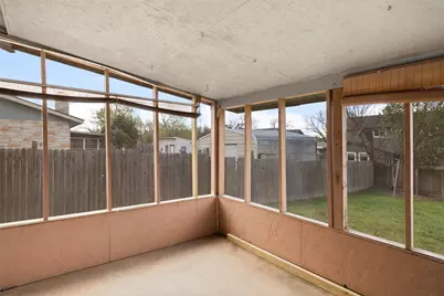 2303 Carolyn Drive, Taylor, TX 76574 - Photo 25