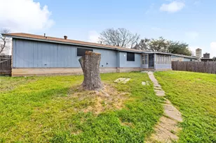 2303 Carolyn Dr, Taylor, TX 76574 - Photo 27