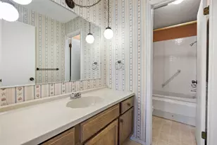 2303 Carolyn Dr, Taylor, TX 76574 - Photo 23