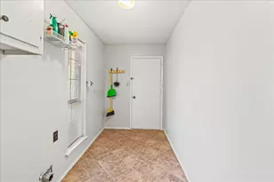 5403 Valencia Ct, Georgetown, TX 78628 - Photo 31