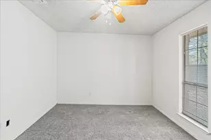 5403 Valencia Ct, Georgetown, TX 78628 - Photo 19