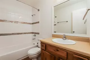 1918 Gracy Farms Ln, Austin, TX 78758 - Photo 11