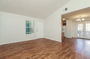 1918 Gracy Farms Ln, Austin, TX 78758 - Photo 3