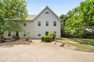 2908 Whisper Oaks Ln, Georgetown, TX 78628 - Photo 1