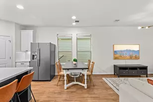 221 Diamond Point Dr, Dripping Springs, TX 78620 - Photo 5