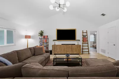 7703 Keswick Drive, Austin, TX 78745 - Photo 5