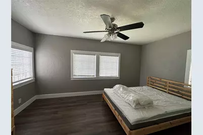 404 W 51st Street #B, Austin, TX 78751 - Photo 9