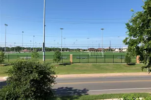404 W 51st St, Austin, TX 78751 - Photo 13