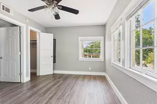 404 W 51st St, Austin, TX 78751 - Photo 9