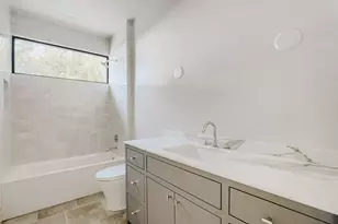 1104 Maufrais St, Austin, TX 78703 - Photo 31