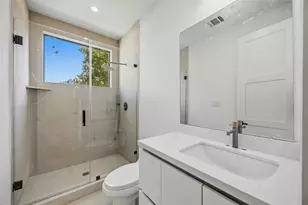513 Archer St, Houston, TX 77009 - Photo 19