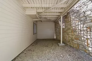 6616 Mesa Hollow Dr, Austin, TX 78750 - Photo 33