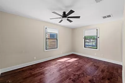 7501 Grover Avenue, Austin, TX 78757 - Photo 23