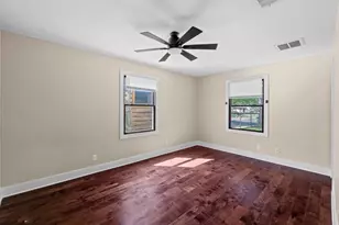 7501 Grover Ave, Austin, TX 78757 - Photo 23