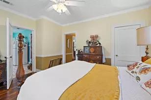 807 Cecelia St, Taylor, TX 76574 - Photo 15