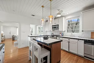 1016 E 43rd St, Austin, TX 78751 - Photo 13