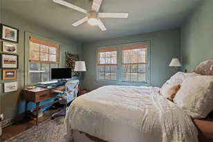 1016 E 43rd St, Austin, TX 78751 - Photo 25