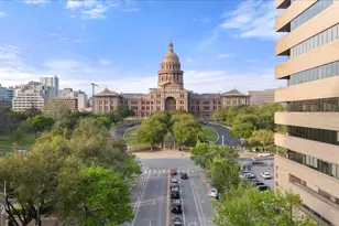313 W 17th St, Austin, TX 78701 - Photo 31