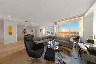 313 W 17th St, Austin, TX 78701 - Photo 9