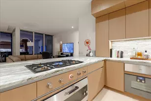 313 W 17th St, Austin, TX 78701 - Photo 15