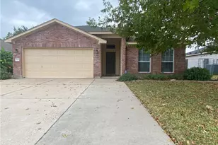 2806 Zachary Ln, Taylor, TX 76574 - Photo 1