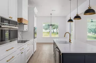 811 Co Rd 200, Burnet, TX 78611 - Photo 11