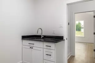 811 Co Rd 200, Burnet, TX 78611 - Photo 17