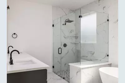 811 County Road 200, Burnet, TX 78611 - Photo 21