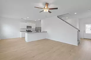 14700 Wahlbergs Wy, Elgin, TX 78621 - Photo 3